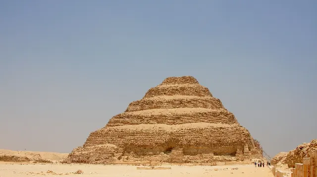 Day Tour to Sakkara and Dahshur